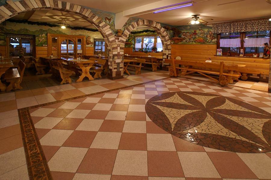 "Harnas" Zab-Bustryk Hotel Luaran gambar
